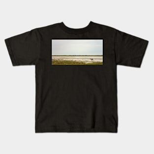 Camel along the Aral Sea Kids T-Shirt